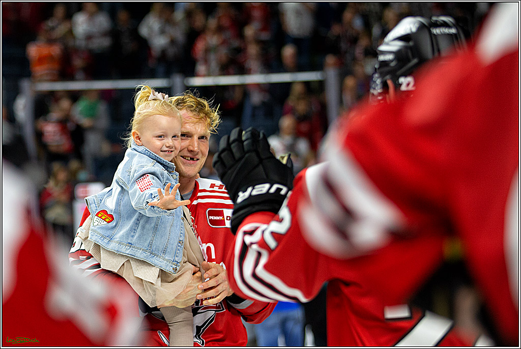 PENNY DEL; Koelner Haie- EHC Muenchen; Koeln, 15.09.2022